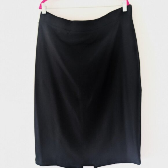 Torrid Plus Size Midi Studio Luxe Ponte Pencil Skirt - size 22-24 - Picture 8 of 9